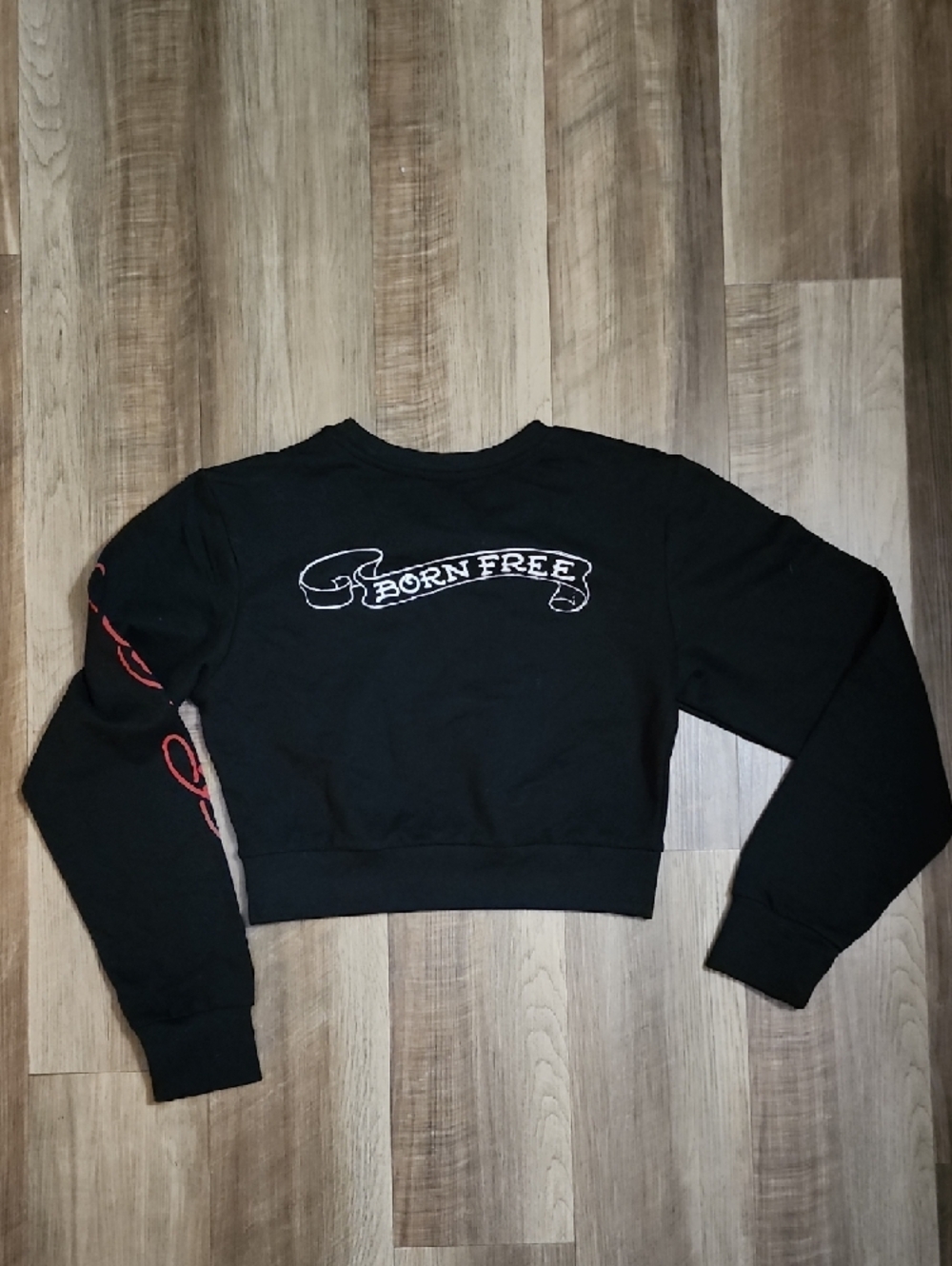 Ed Hardy Cropped Tiger Sweatshirt Y2K Tattoo Graphic Grunge Streetwear Top - Picture 6 of 9